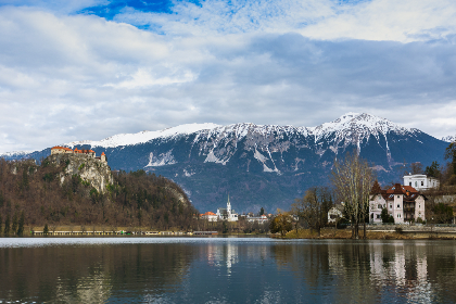 1861开奖结果直播最新现场实况播报